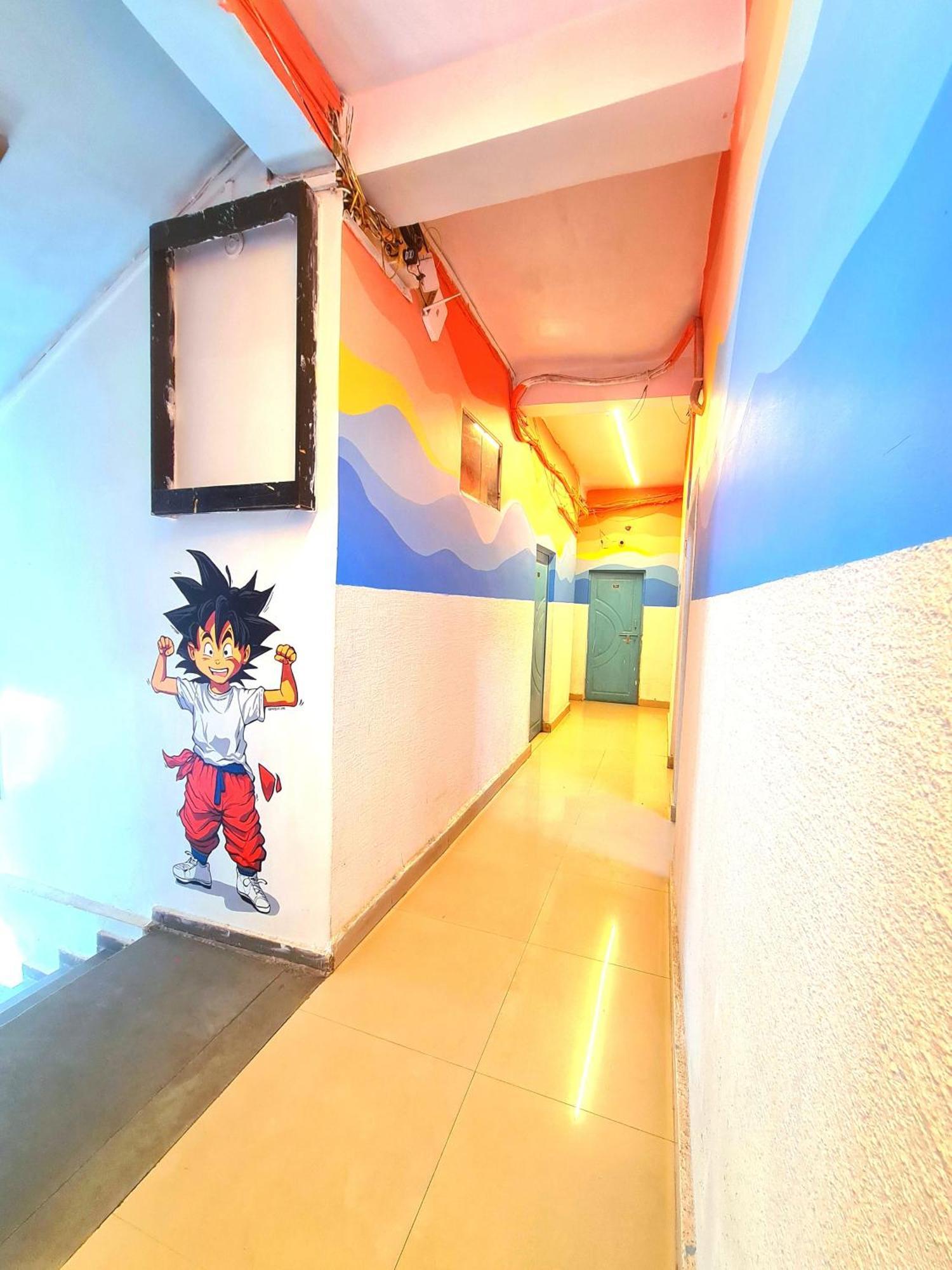 Hostel Madsquad Dorms &